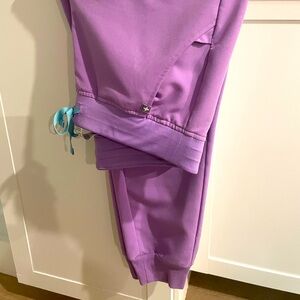 FIGS Lilac Dawn, Zamora Jogger M/P